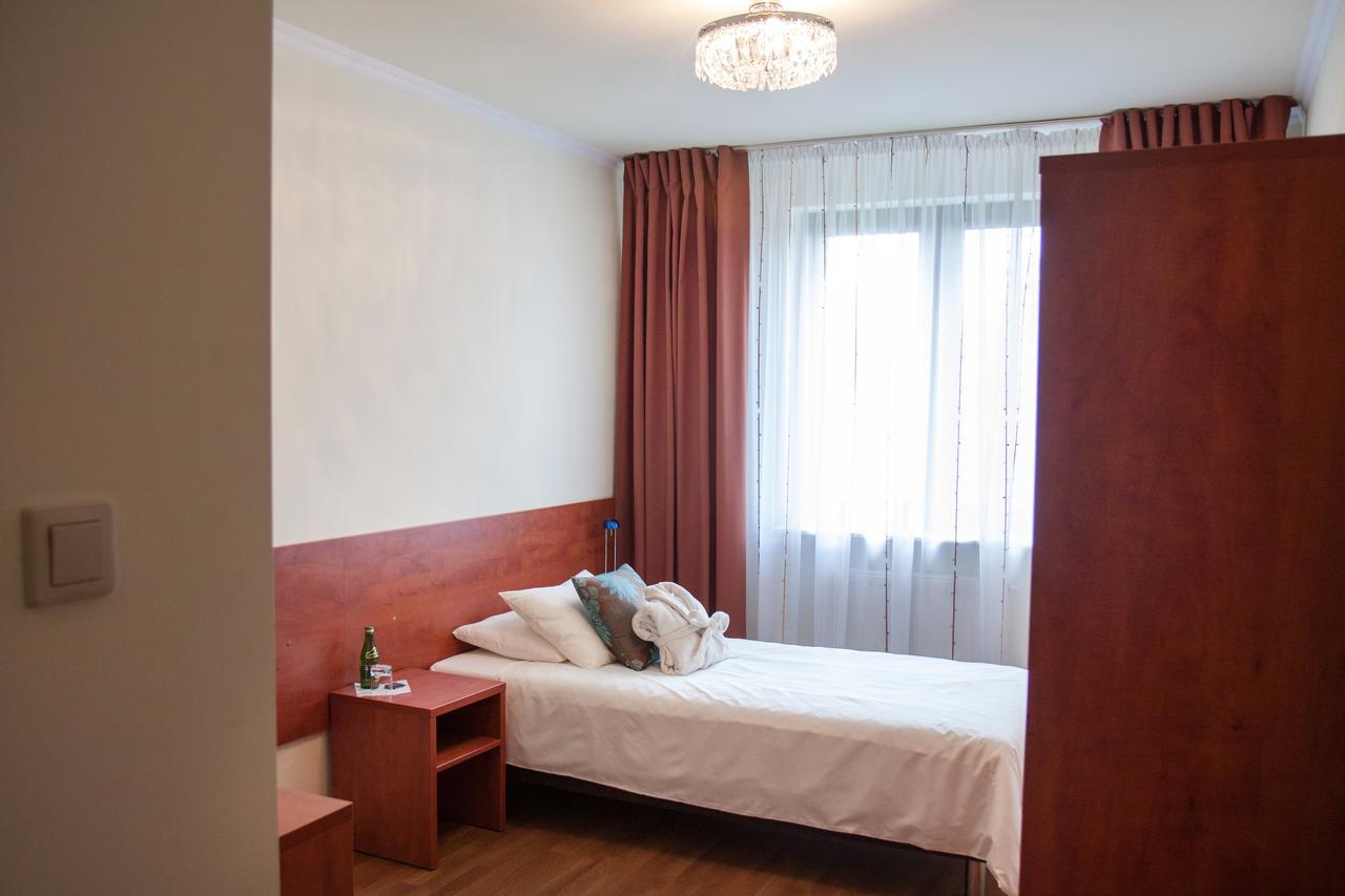 Zacisze Hotel Ulan Buitenkant foto